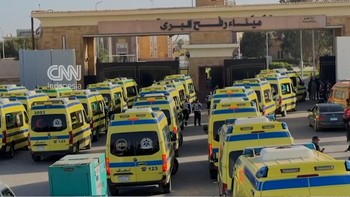 Israel Buka Perbatasan Rafah, Truk Bantuan-Ambulans Antre Masuk Gaza