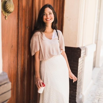 6 Tips Fashion untuk Perempuan Bertubuh Petite, Bikin Percaya Diri dan Stylish!