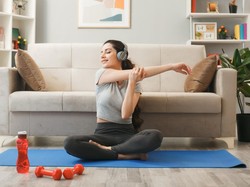 Tak Perlu Lama, Workout Core ala Pilates Ini Efektif Dilakukan di Pagi Hari