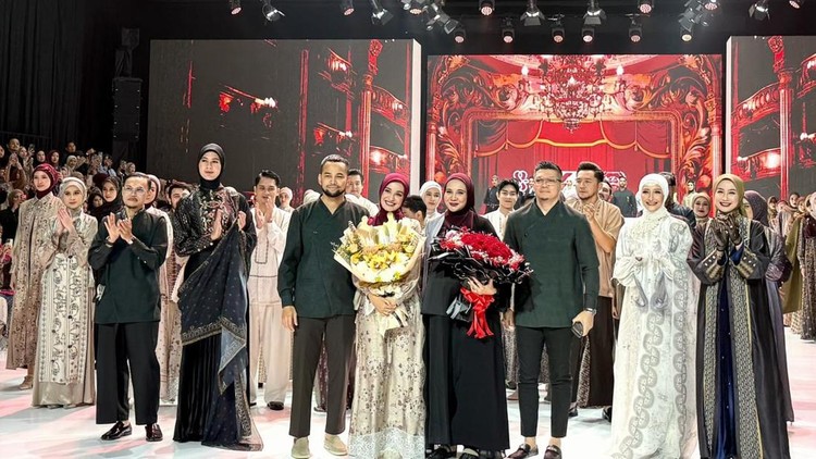 Zaskia & Shireen Sungkar Rilis Baju Lebaran&comma; Angkat Tema Legacy