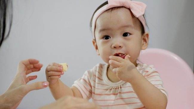 10 Keju untuk MPASI Bayi yang Enak dan Aman untuk Tambahan Lemak, Pilih yang Paling Bagus Bun!