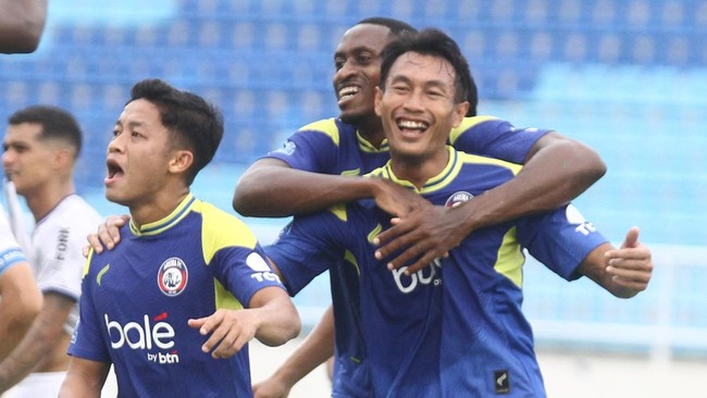 Dua pemain pinjaman dari Persija Jakarta, Hansamu Yama dan Rio Fahmi, punya andil besar membawa Arema FC menang 1-0 atas Persijap Jepara di Super League.