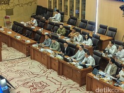 Pabrik Baterai Rp 7 T di Karawang Rampung Kuartal III, Serap 3.000 Pekerja