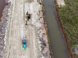 Tantangan Alam Ekstrem, Pembangunan Jalan PSN Wanam Merauke Tetap Dikebut
