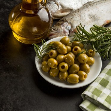 Bahan Alami Serbaguna: 7 Manfaat Minyak Zaitun untuk Kulit