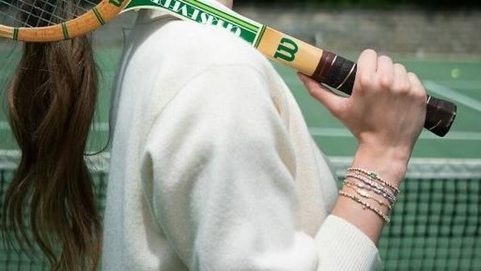 Simak Asal-usul Tennis Bracelet yang Cantik dan Elegan