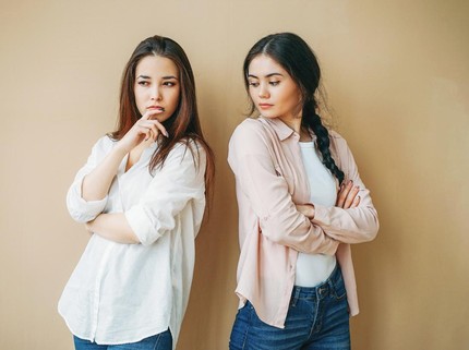 Bunda Ini Melahirkan di Mobil Sahabatnya, tapi Sejak itu Hubungan Keduanya Berubah...