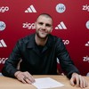 Maarten Paes Resmi Gabung Ajax Hingga 2029