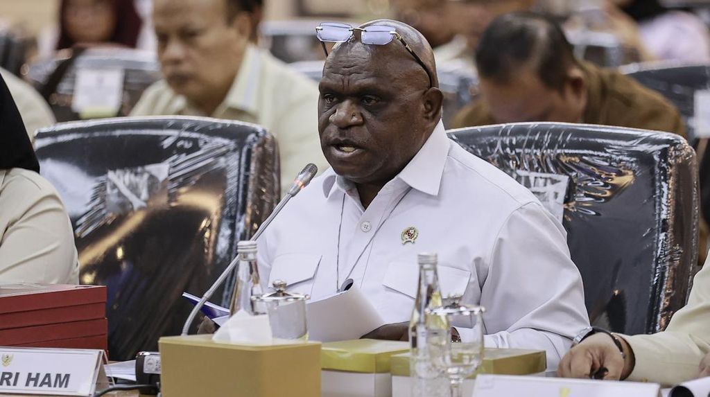 Curhat Pigai Uang Pribadi Habis untuk Bantu Korban Bencana