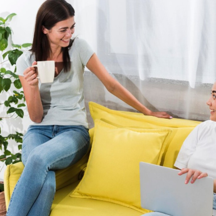 Minggu ini membawa energi kolaboratif untuk Aries, Taurus, dan Gemini. Fokus pada hubungan yang sehat, peluang karier baru, serta pengelolaan keuangan yang lebih bijak./ Foto: freepik.com