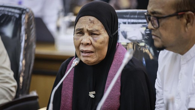 Nenek Saudah (68) dianiaya karena menolak penambangan ilegal di Pasaman, Sumbar. Kasusnya mendapat perhatian DPR dan LPSK untuk penegakan HAM.