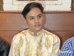 Akui Pernah Menikah dan Punya Anak, Ressa Rossano Minta Eks Istri Jangan Pansos