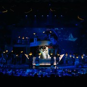 Review Musikal  Perahu Kertas: Mungkin Jalan Kita Harus Berputar Dulu Sebelum Akhirnya Bisa Memeluk Mimpi