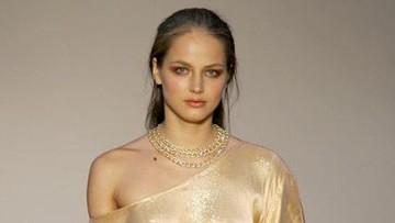 Model Rusia Ini Muncul di Dokumen Epstein, Hidupnya Berakhir dengan Pilu