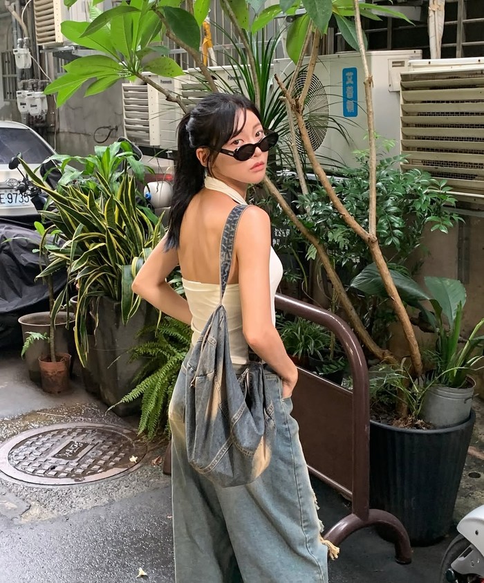 Terakhir, Kim Min Gee terhubung dengan Song Seung Il dalam pencarian cintanya di 'Single's Inferno 5' dan mendapatkan dukungan dari publik atas kejujurannya dalam memperjuangkan perasaannya terhadap orang yang disukainya./ Foto: instagram.com/arb0r_day