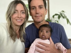 Pasangan Kulit Putih Gugat Klinik IVF Usai Lahirkan Bayi dengan Ras Berbeda