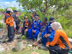 Kapal Tenggelam Dihantam Ombak di Kolaka, Nelayan Selamat Usai Berenang 5 Mil