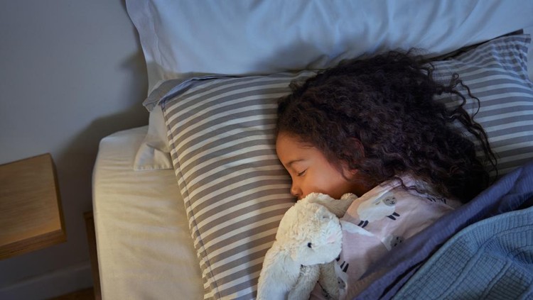Anak berkeringat saat tidur