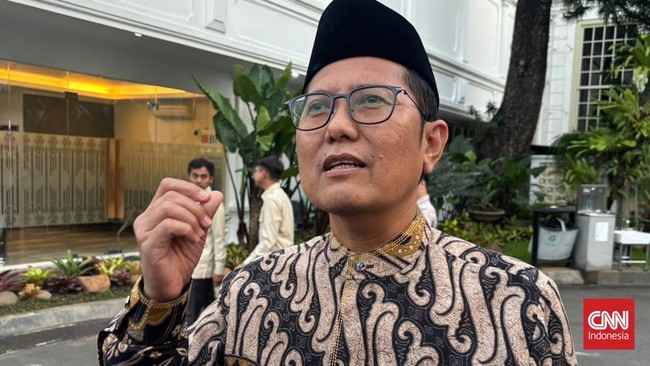 Wakil Ketua Umum MUI Cholil Nafis merupakan salah satu dari puluhan tokoh agama dan pimpinan ormas Islam yang diundang Prabowo ke istana, Selasa (3/2).