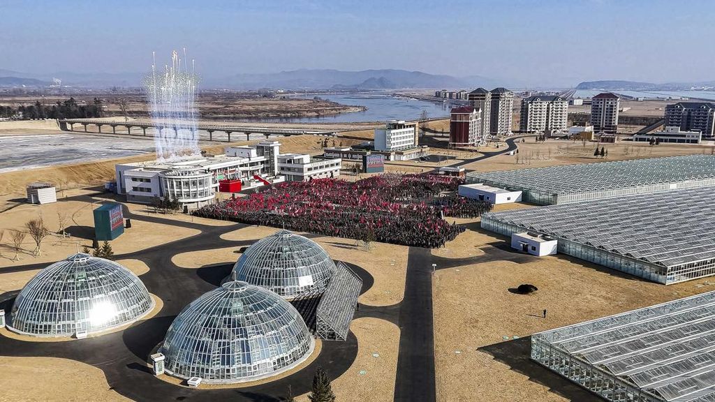 FOTO: Kim Jong Un Kebut Pembangunan Daerah Pedesaan Korut