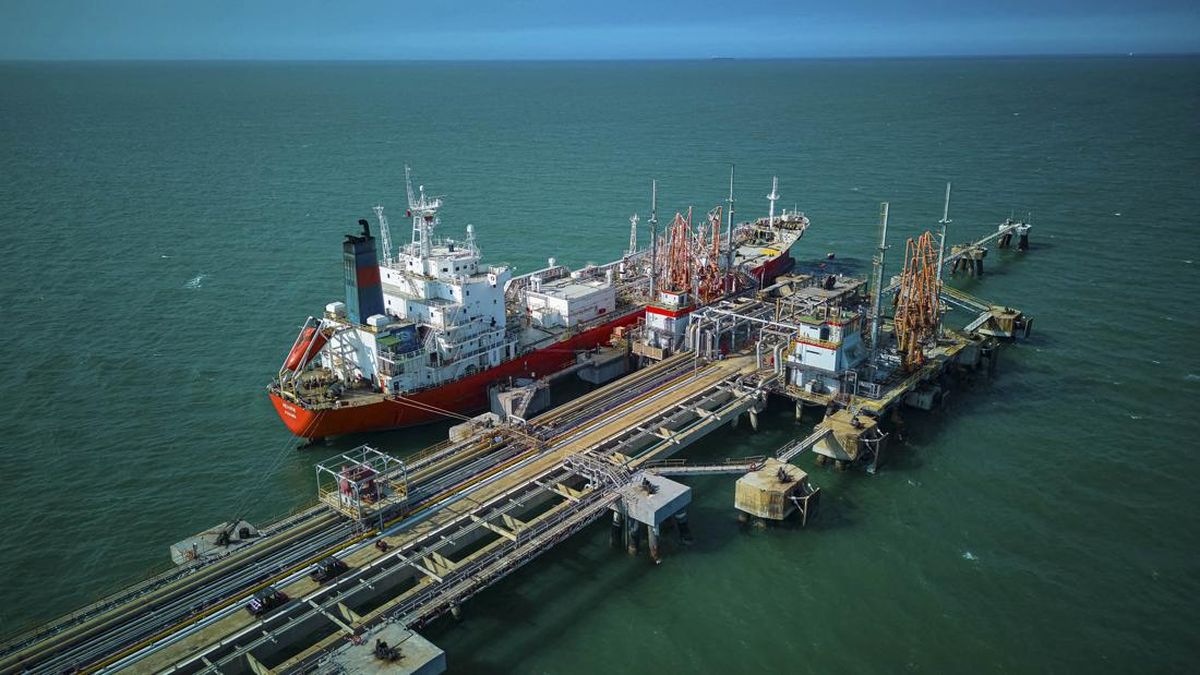 Harga Minyak Meluncur Dua Pekan Beruntun saat Konflik Iran Surut