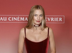 Gak Peduli Kritik, Margot Robbie Pilih Fokus Puaskan Penonton yang Bayar