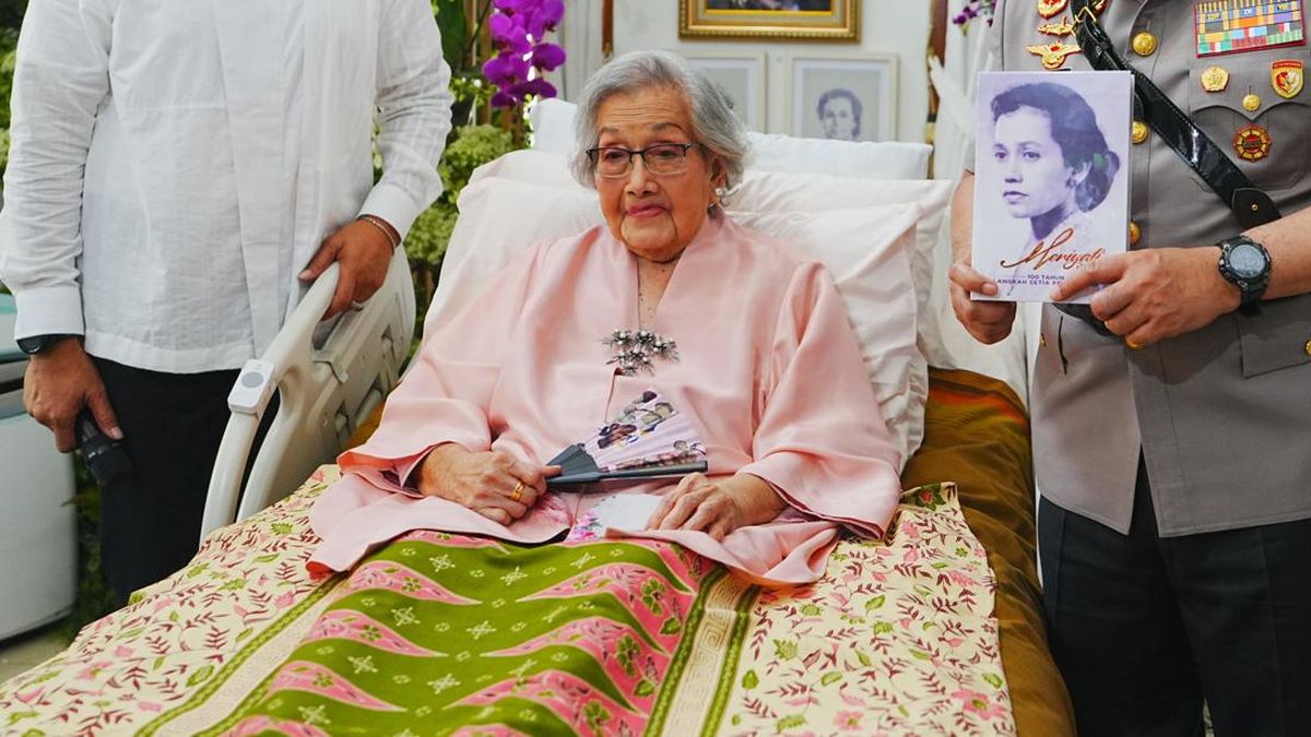 Anak Ungkap Alasan Jenderal Hoegeng Tolak Dimakamkan di TMP Kalibata