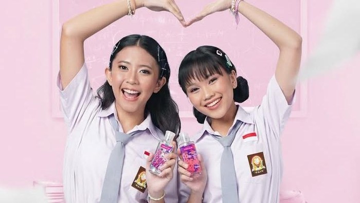 5 Parfum Favorit Remaja Era 2000-an, Wangi Ikonis yang Tak Terlupakan!