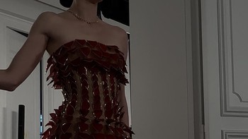 Desainer Vietnam Phan Huy Resmi jadi Anggota Haute Couture Paris