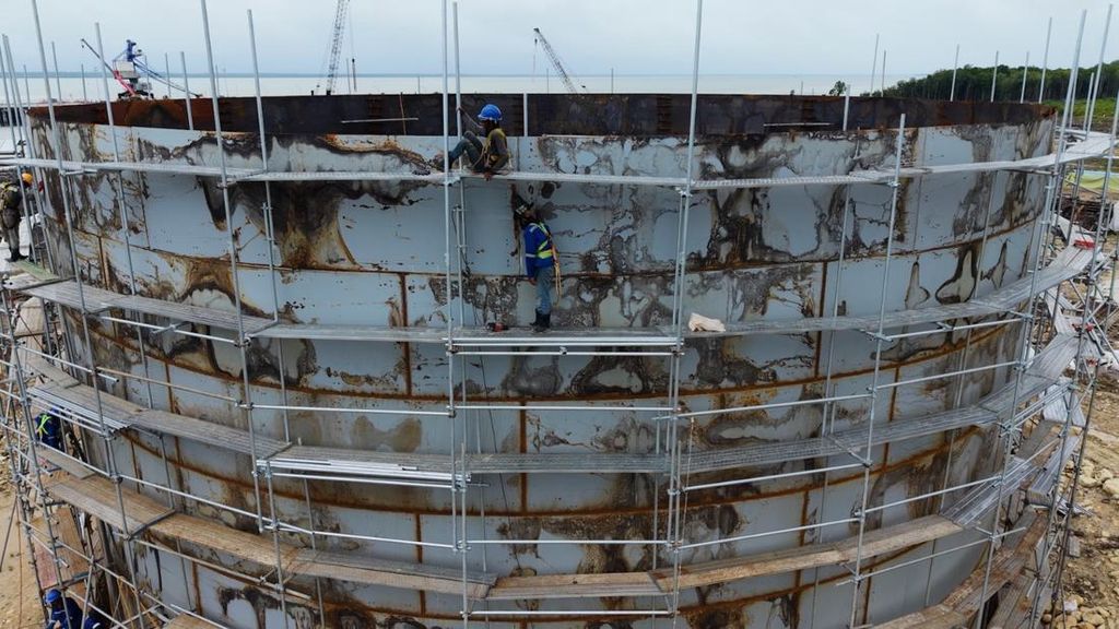 PSN Wanam Dikebut, Dermaga dan Tangki BBM Capai 70 Persen