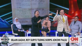 VIDEO: Panas Roy vs Andi Bahas Ijazah hingga Buku Alumni Jokowi