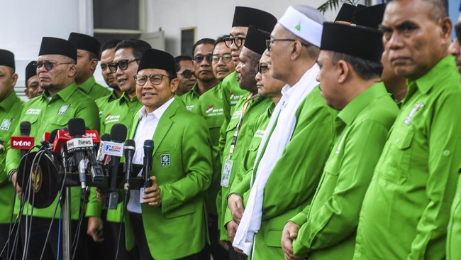 Ketua Umum PKB, Cak Imin, memastikan Presiden Prabowo akan hadir dan berpidato di puncak Harlah ke-28 PKB pada 23 Juli di Jakarta.