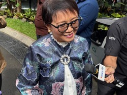 Diundang Prabowo, Eks Menlu Marty Natalegawa-Retno Marsudi Tiba di Istana