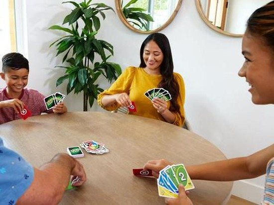 Seru-Seruan Setelah Bukber! Inilah 4 Game Klasik untuk Main Bareng Keluarga di Rumah!