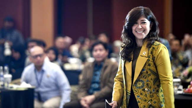 Menkomdigi menegaskan AI tak boleh menggantikan peran jurnalis. Teknologi harus mendukung, bukan menghilangkan sentuhan manusia.