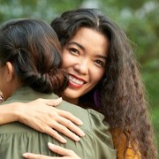 7 Ciri Orang yang Terlihat Sangat Ramah tapi Sebenarnya Memiliki Niat Licik Terselubung