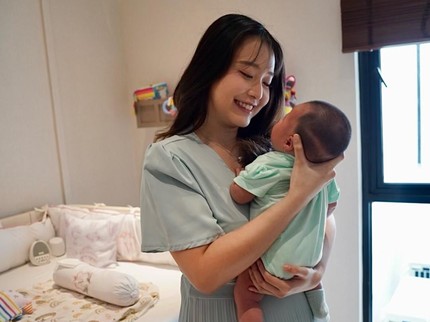 Nita Vior Ungkap Alami Baby Blues, Jujur Sempat Takut Menyusui Putri Kecilnya