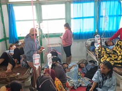 206 Siswa dan Guru di Marau Ketapang Diduga Keracunan Menu MBG