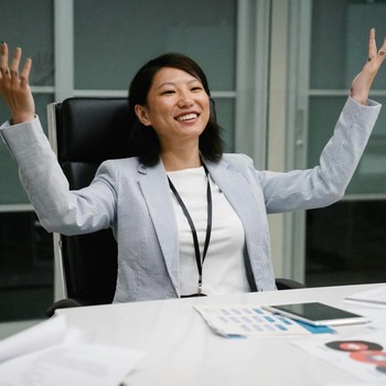 5 Zodiak Paling Optimis dan Selalu Lihat Sisi Baik