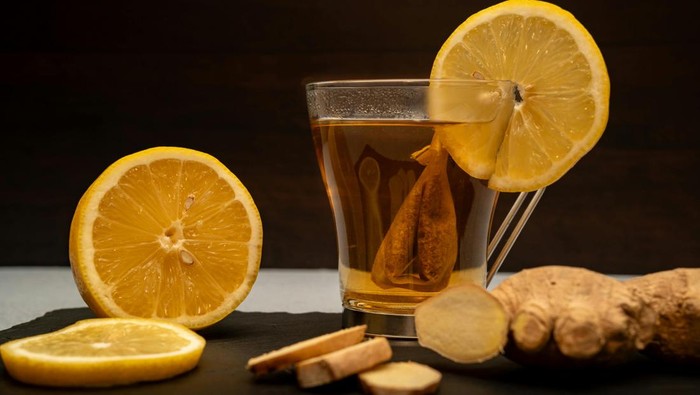 Air jahe. Manfaatnya untuk metabolisme tubuh dan menahan nafsu makan