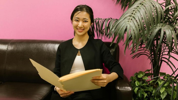 Karier ISFJ bidang bisnis dan administrasi. Mereka dapat menemukan banyak kesempatan sukses di lingkungan bisnis.