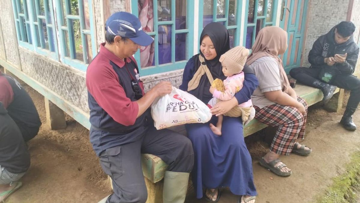 Pasar Murah Artha Graha Peduli Bantu Warga Cianjur Akses Sembako