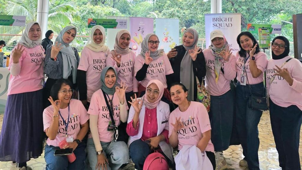 Booth Bright Squad Dipadati Pengunjung di Wellness Fest CNN Indonesia