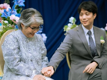 Curi Perhatian, Intip Momen Manis Dikta Ucapkan Ulang Tahun pada Ibunda