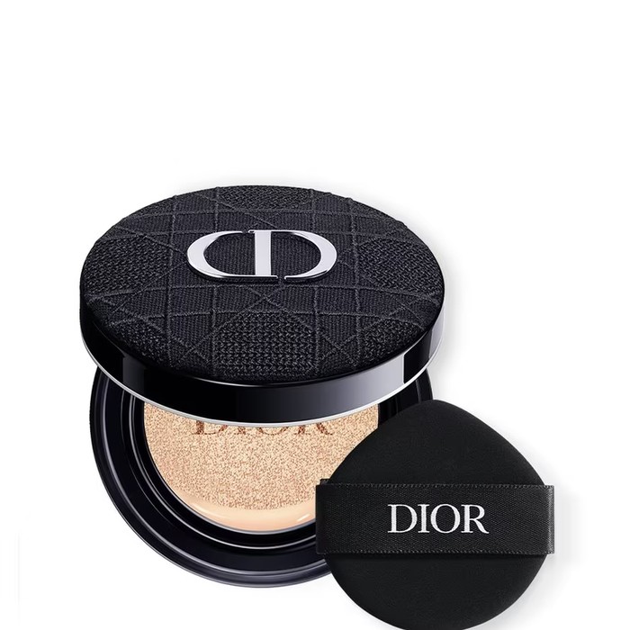 Dior Forever Skin Glow Cushion Foundation