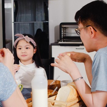 Mengenal FAFO Parenting, Jenis Pola Asuh Anak yang Dianggap Lebih Tegas