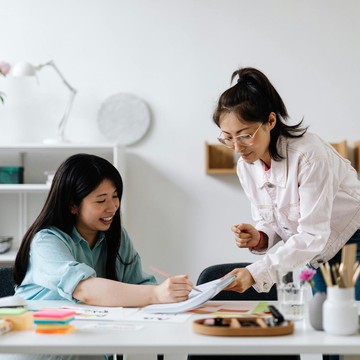 4 Zodiak yang Terlahir Dermawan, Suka Berbagi dan Membantu Banyak Orang