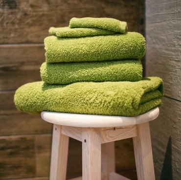 Cara Cuci Handuk Pakai Air Panas agar Lebih Awet