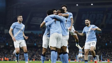 Update Eksklusif Olahraga CNN : FOTO: Man City Lewati Newcastle Menantang Arsenal