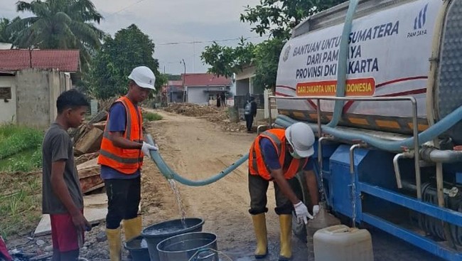 Krisis Air Bersih Ancaman Bisnis di Jawa — Produksi & Inflasi Terancam